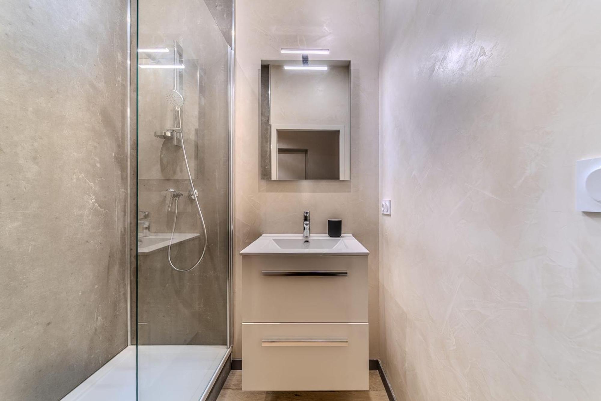 Residence Les Halles - Charming 2-Bedroom Near Bocuse And Part-Dieu Лион Экстерьер фото