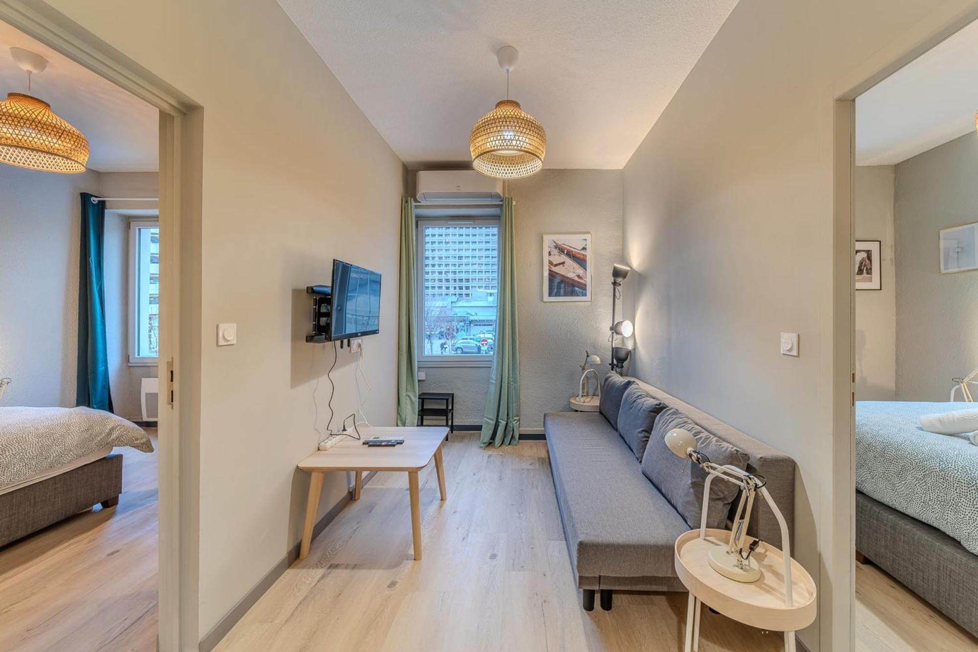 Residence Les Halles - Charming 2-Bedroom Near Bocuse And Part-Dieu Лион Экстерьер фото